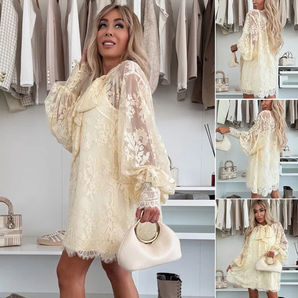 Eva | Mini Jurk met Strikhals